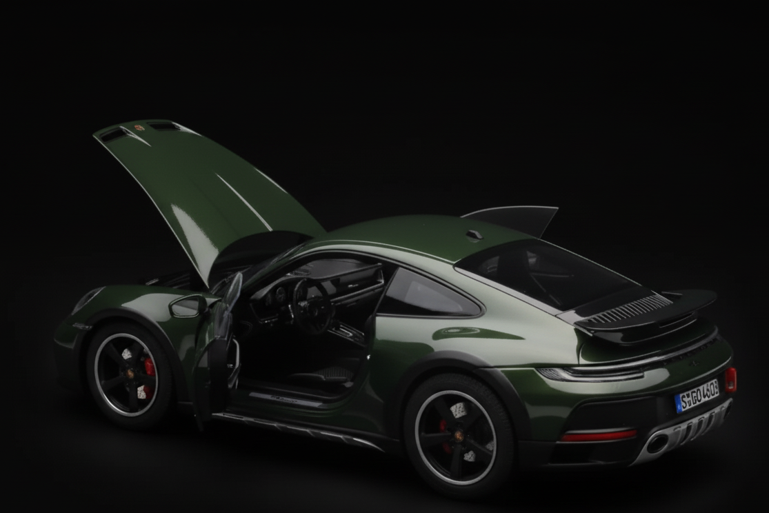 Porsche 911 992 Dakar Oak Green Metallic - MiniTorque 1:18