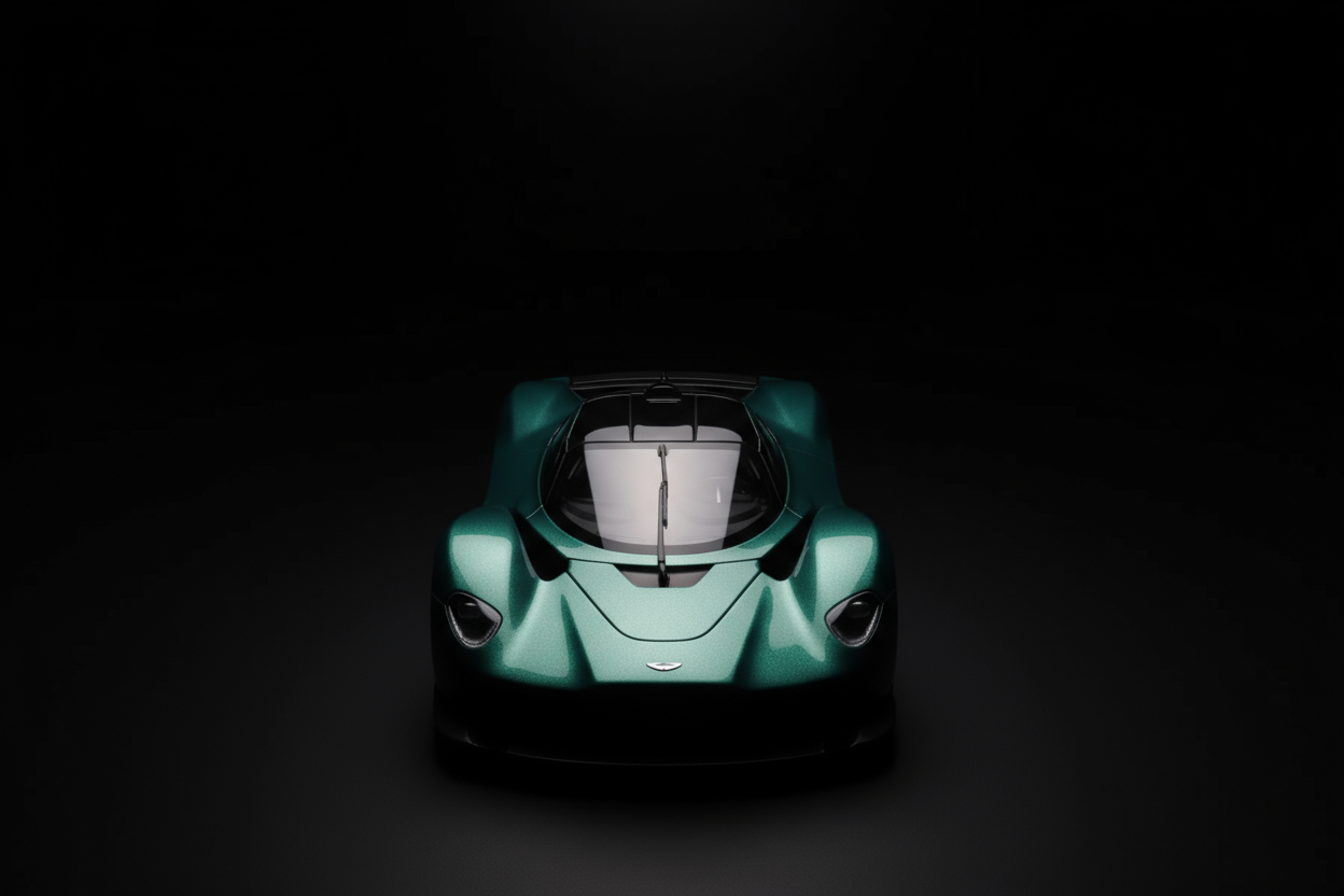 Aston Martin Valkyrie Racing Green - MiniTorque 1:18